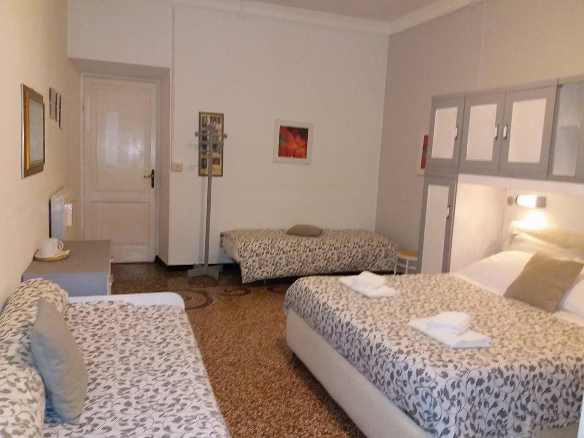 Argentina House Bed & Breakfast Genova Exterior foto