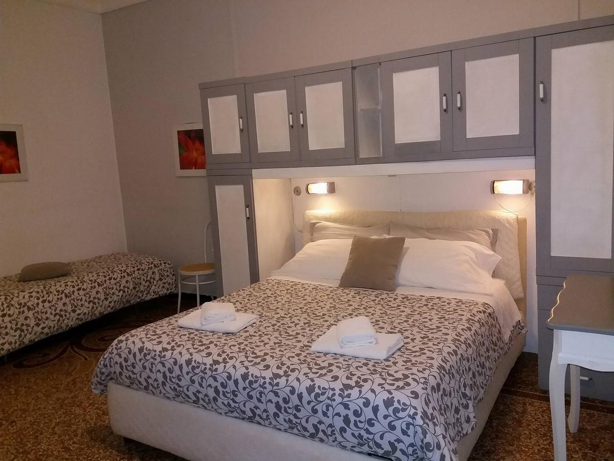 Argentina House Bed & Breakfast Genova Exterior foto