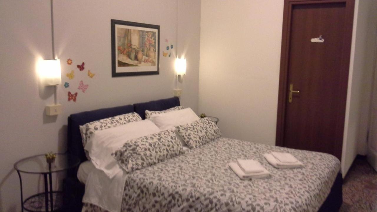Argentina House Bed & Breakfast Genova Exterior foto